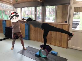 发现同事兼职做瑜伽教练如何平衡工作与兼职