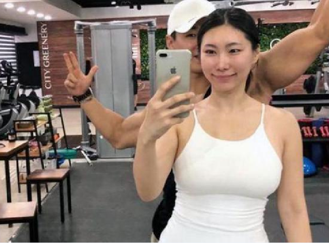 兼职健身教练男生能兼顾好健身和生活吗
