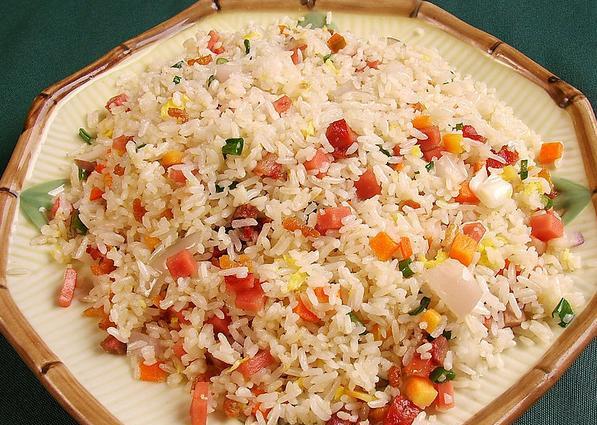 兼职炒饭平台靠谱吗能赚多少快行动