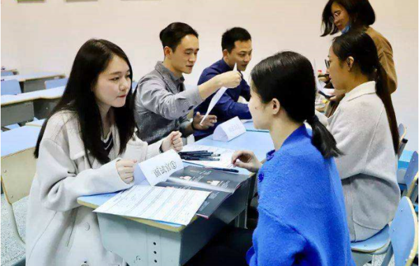 北大兼职演员大学生真的能平衡学业和表演工作吗