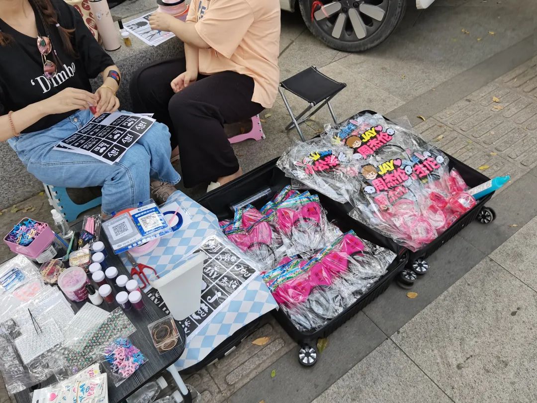 兼职摆摊娃娃其实做起来简单吗能赚多少钱