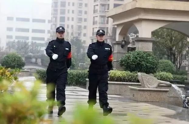 门卫兼职保安的安全管理这些实用技巧你必须掌握